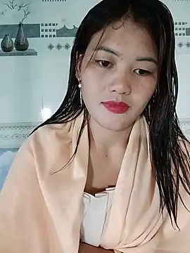 meg_06 Adlı Modelin Canlı XXX Sohbeti