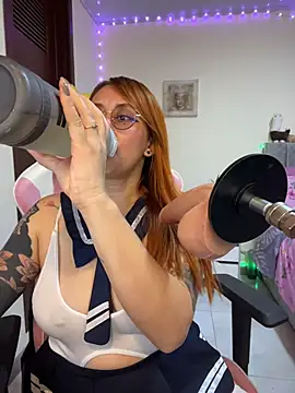 دردشة Luna_Paris_ الجنسية المباشرة