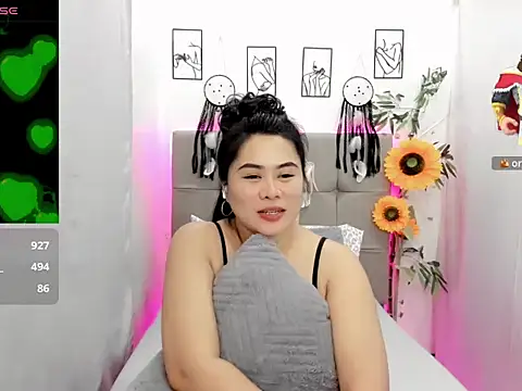 Ccinamonjazz 即時 XXX 聊天