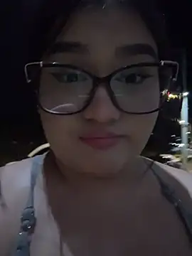 Chat XXX en directo de Hailey-Fox