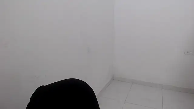 estefania224 Adlı Modelin Canlı XXX Sohbeti