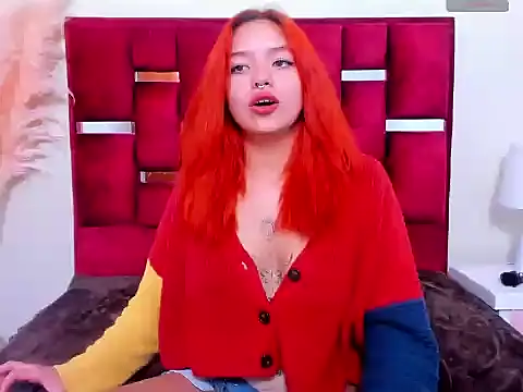 KayleeMei Chat XXX in diretta