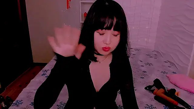 Akiko_Yun 即時 XXX 聊天