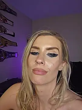 ellieconradxo's Live XXX Chat