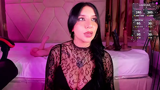 Leiaa_ live XXX chat