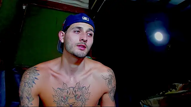 alejo__323__ 网络视讯表演