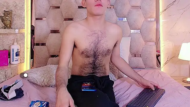 Elon_Musk77 Chat XXX in diretta
