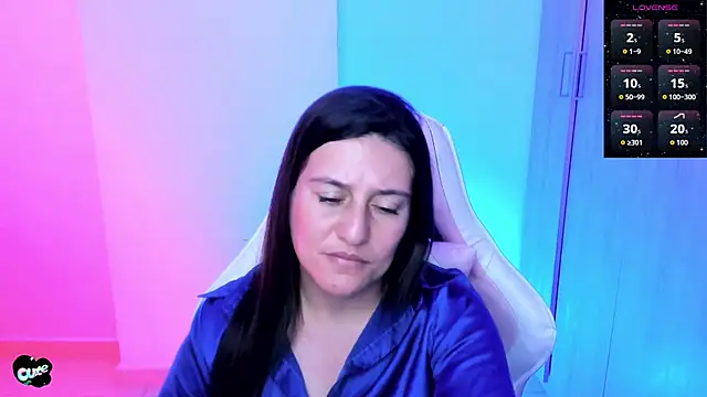 Saskyaa's Live XXX Chat