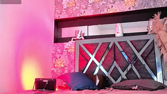 Онлайн чат XXX cami_doll_