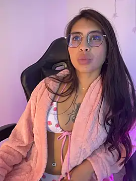 Chat XXX en directo de -Macarron-