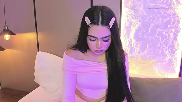 Chat XXX en directo de elara_bloom_