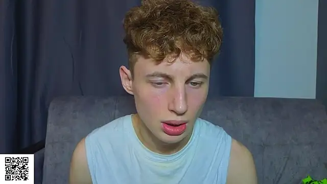crispinverのライブXXXチャット