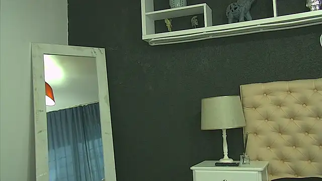 Noir_Kitty Chat XXX in diretta