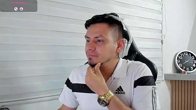 Rick_Adams লাইভ XXX চ্যাট
