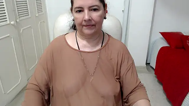 Chat +18 de leonela_69 ao vivo