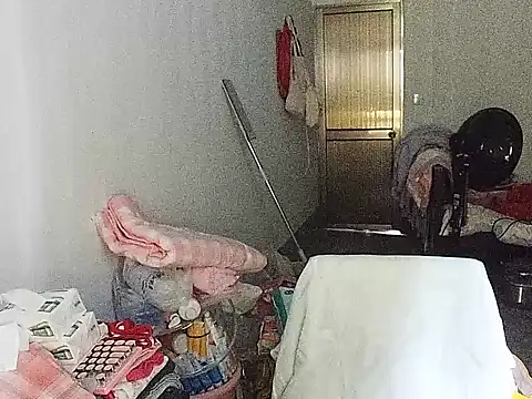 RebelAura 现场XXX聊天
