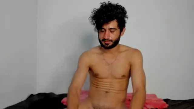 Aron_go – webcam-show