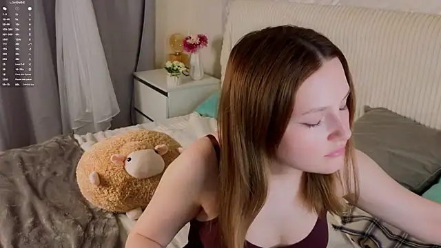 צ'אט XXX בשידור חי של LorriMonz