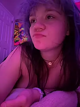 Cutiepiespanks' Live XXX Chat