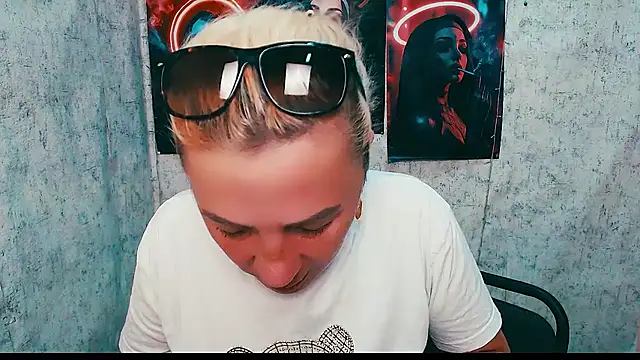 Chat +18 de EmmaCat_ ao vivo