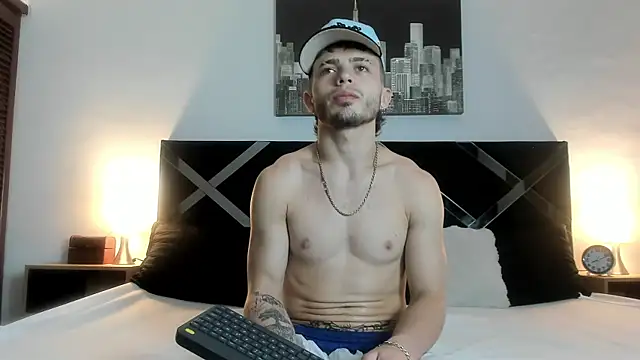 Zeus_damian21 现场XXX聊天