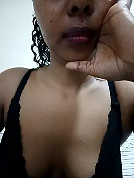 Chat XXX en directo de AuroraSkyy