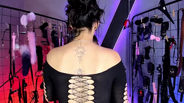 Cinthia_Iris_BDSM: онлайн-секс-чат