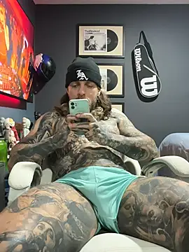 ThomasHells – Naživo XXX chat
