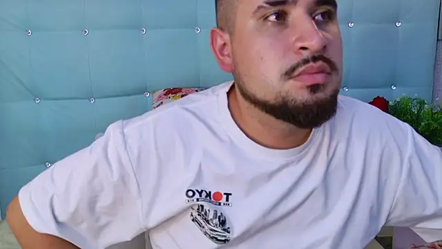 XXX chat uživo modela rocockdaddy