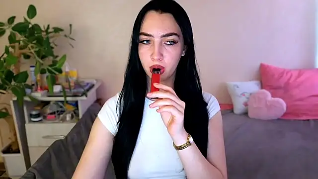 WildKittenX_ Live XXX-chat