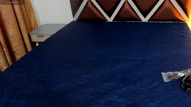 Živý XXX chat Ithan_Hott