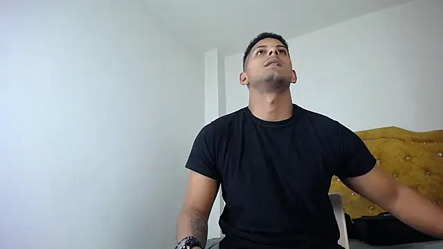 Czat XXX na żywo – Chris_Dick23