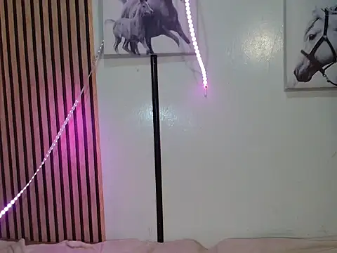 Baby_cassy18's Webcam Show