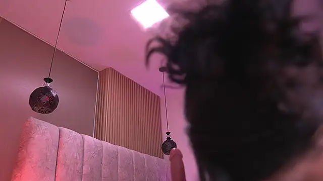 צ'אט XXX בשידור חי של violeta_aroca