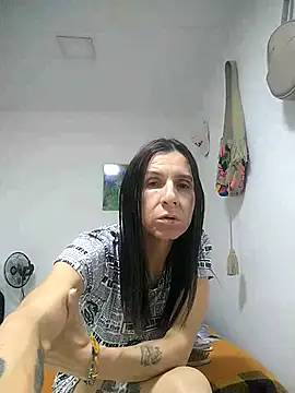 Cameron_puppy Chat XXX in diretta
