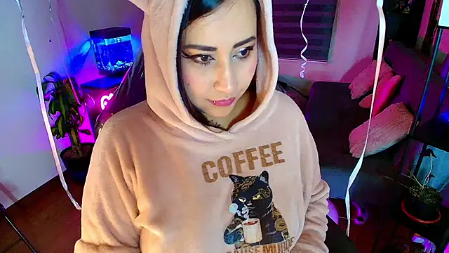 Chat +18 de cherryy_bombshelll ao vivo