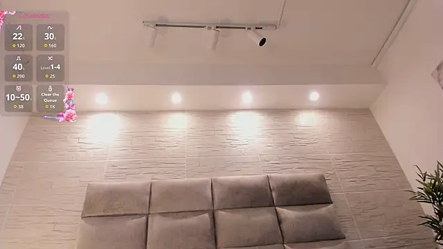 Chat +18 de EllieAdeline ao vivo