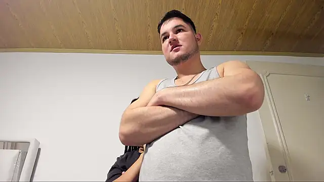 CameronyMartinn Adlı Modelin Canlı XXX Sohbeti
