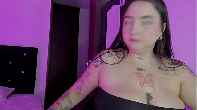 Celestte's Live XXX Chat