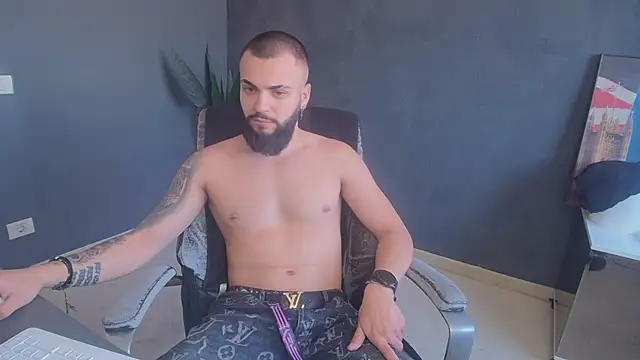 OscarWillss' Live XXX Chat