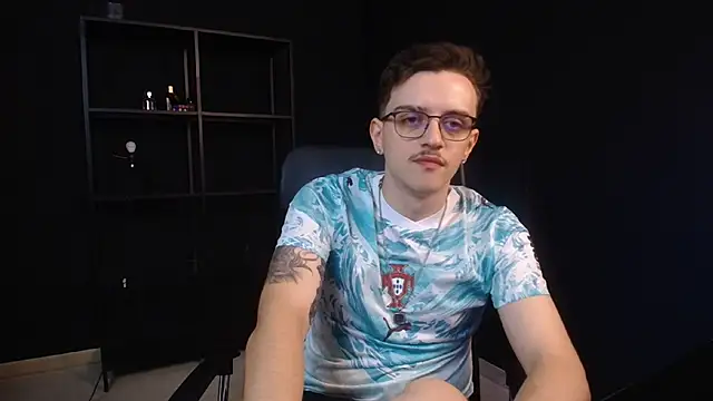 FelixStarkk Chat XXX live