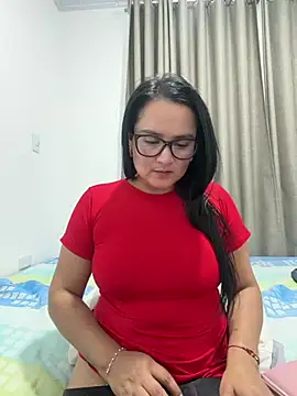 jordan_milf 即時 XXX 聊天