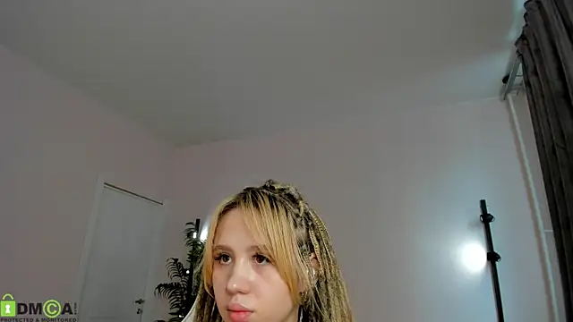 Valerie_Woods 即時 XXX 聊天