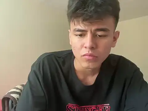 Chat +18 de ToddWarren ao vivo