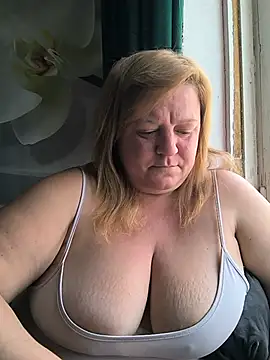 XXX chat uživo modela jusichka