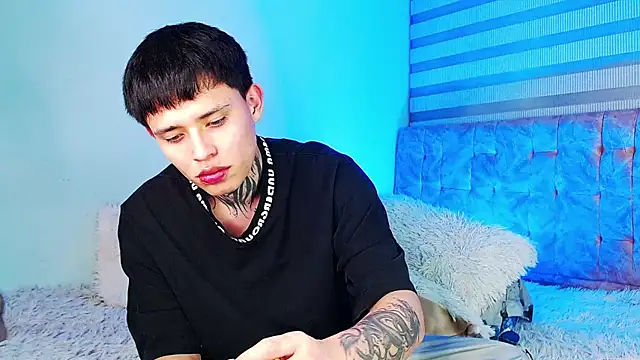 Živý XXX chat _justinmoon2