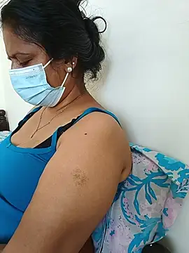 Živý XXX chat tamil_manjalmaami