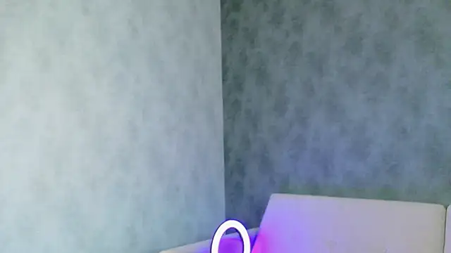 OnlyForYou_ Live XXX-Chat