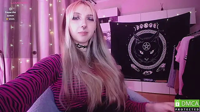 JustMeowGirl's Live XXX Chat
