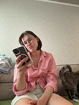 RinaCat's Live XXX Chat